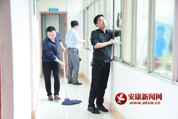 紫陽愛國衛(wèi)生月活動(dòng)3.jpg